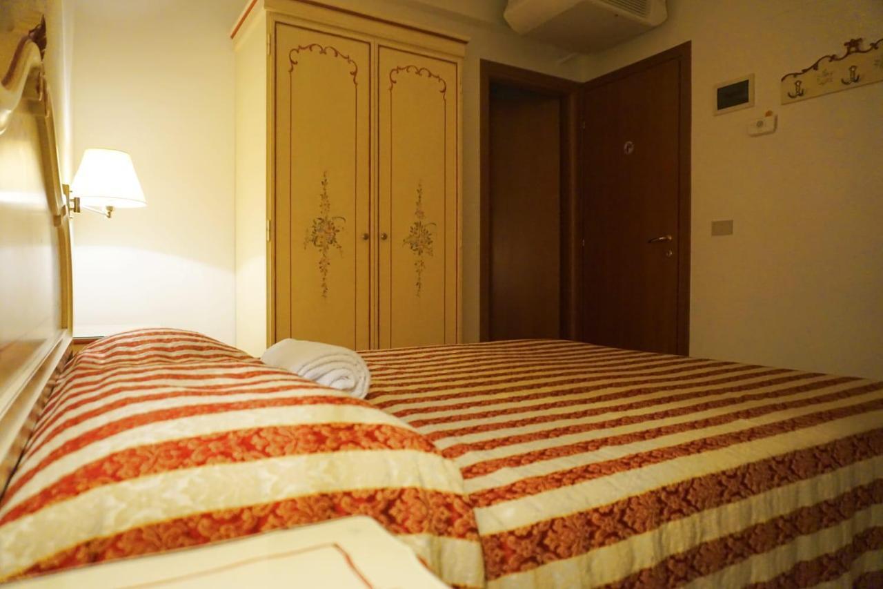 Guesthouse Al Profeta Venice Exterior photo